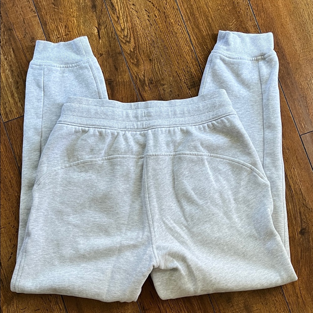 New Lululemon Sweat Jogger - Picture 4 of 5